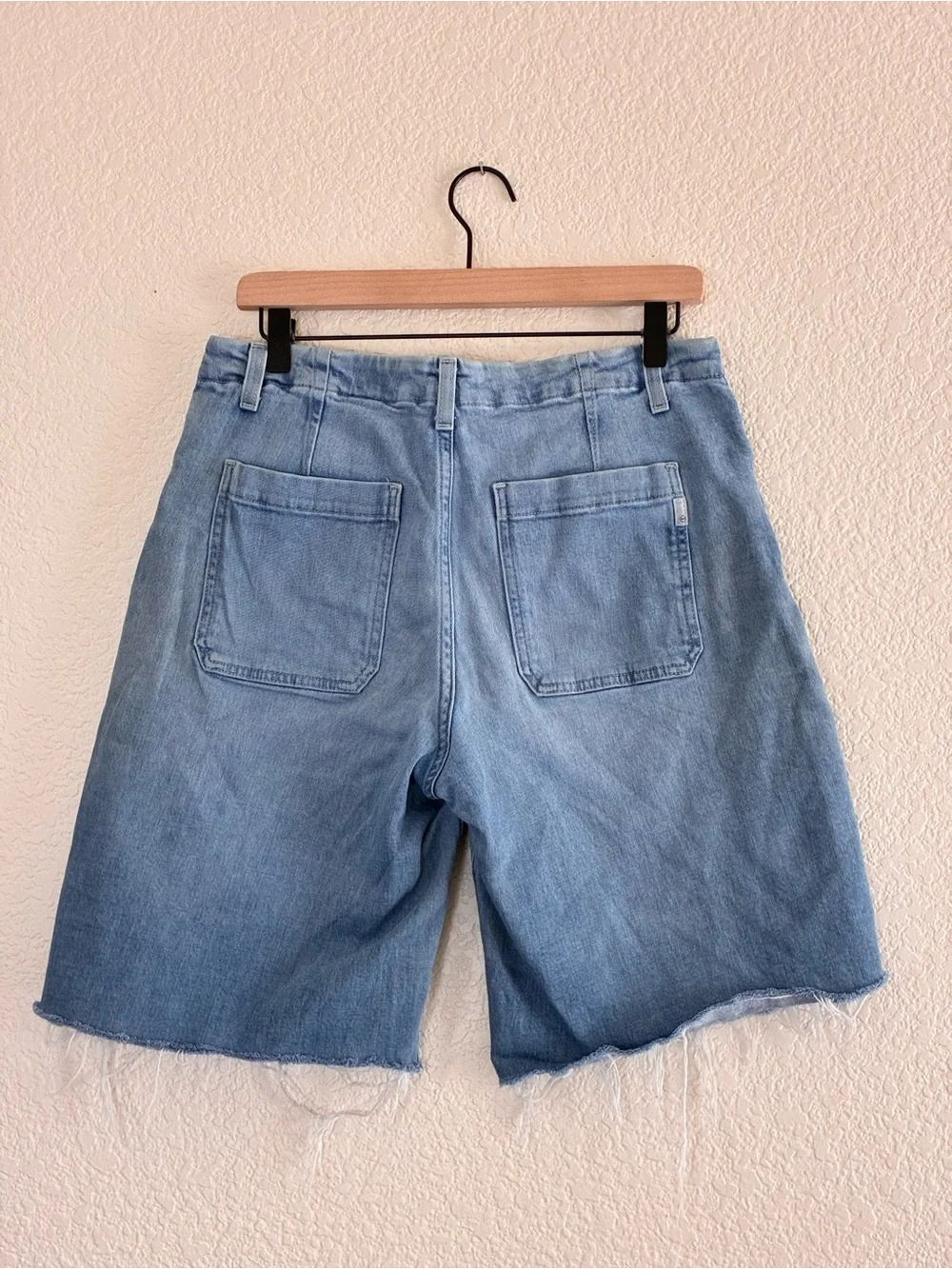 AG | Adriano Goldschmied hand cut frayed denim Bermuda long denim shorts size 29